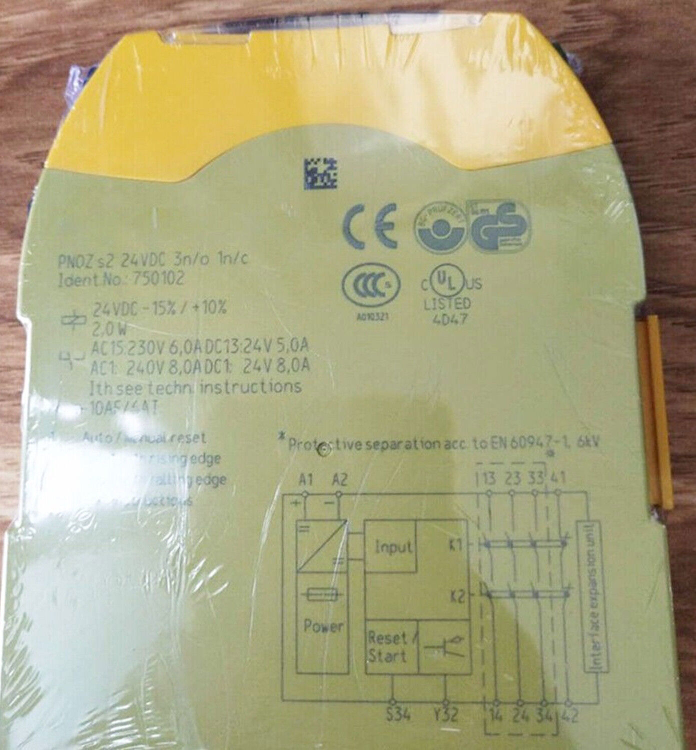New Safety relay Pilz 750102 - PNOZ s2 24VDC 3 n/o 1 n/c